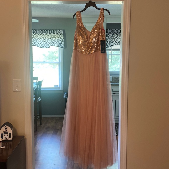 green emerald velvet dress Ladivine CC0688 Elegantly Fitted Fully Embellished Formal Gown Rose Gold / 12 main image 0